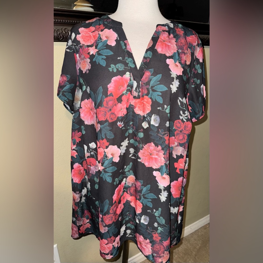 Torrid Black Floral Tunic